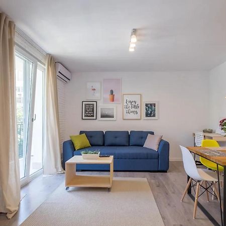 Quiet & Airy Modern Apt. Top Centre Free Parking Sofia Exterior photo