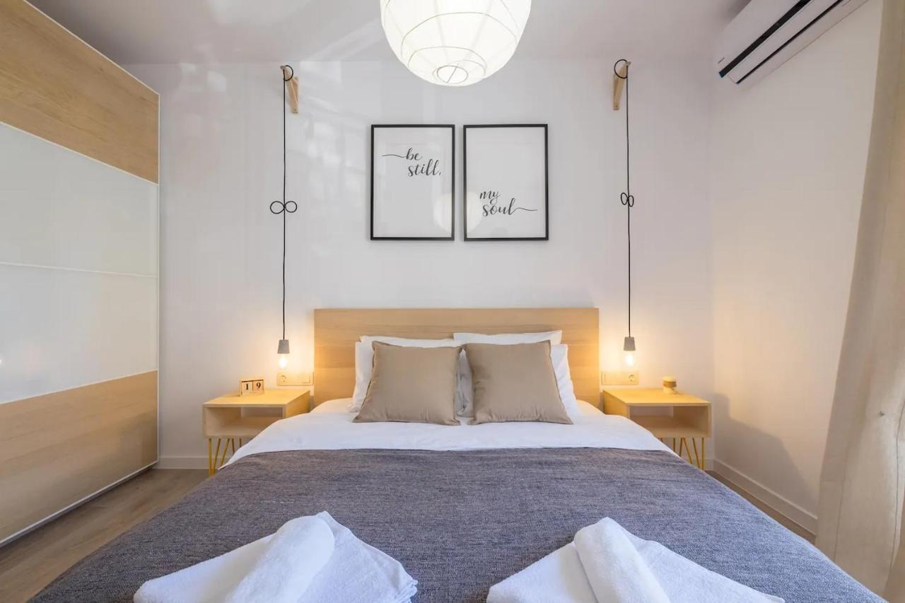 Quiet & Airy Modern Apt. Top Centre Free Parking Sofia Exterior photo